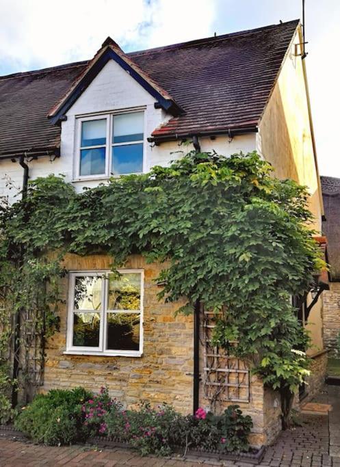 Host & Stay - Clara Cottage Bretforton Экстерьер фото
